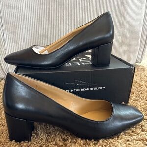 Naturalizer Karina Women’s Size 12 Black Leather Classic Comfort Pumps